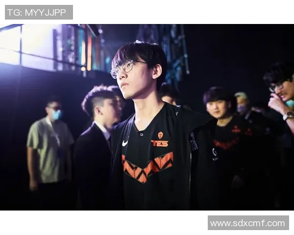 成都网球队逆袭之路揭秘:从默默无闻到大满贯冠军的奋斗历程 成都网球队逆袭之路揭秘:从默默无闻到大满贯冠军的奋斗历程